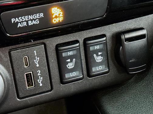 2024 Nissan Leaf SV PLUS