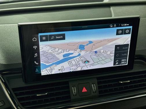 Mythos Black Metallic 2023 Audi Q5 45 S line Prestige