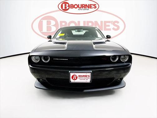 2017 Dodge Challenger R/T 392