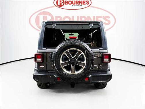 2021 Jeep Wrangler Unlimited Sahara