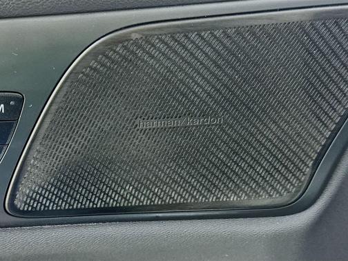 2023 Volvo S60 B5 Ultimate Bright Theme