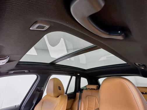 Mineral White Metallic 2020 BMW X3 xDrive30i