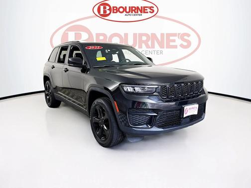 2022 Jeep Grand Cherokee Altitude