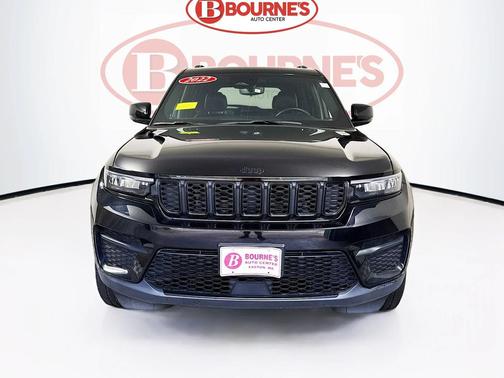 2022 Jeep Grand Cherokee Altitude