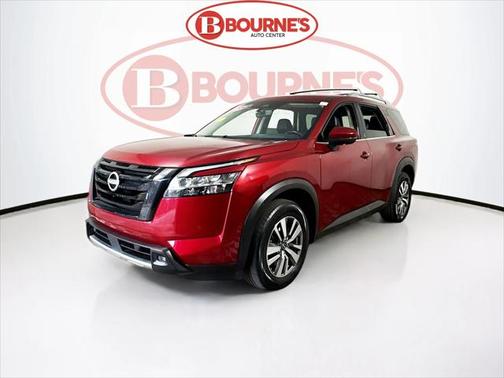2023 Nissan Pathfinder SL 4WD