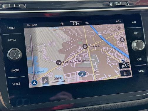 2024 Volkswagen Tiguan 2.0T SEL R-Line 4MOTION