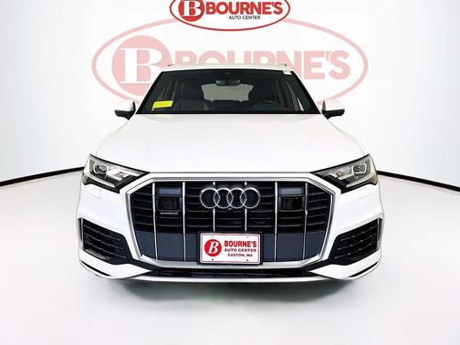 2022 Audi Q7 55 Premium Plus