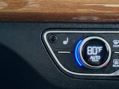 2022 Audi Q5 45 S line Premium Plus