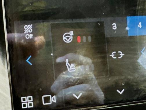 2022 Volvo XC40 Recharge Pure Electric P8 Twin Ultimate