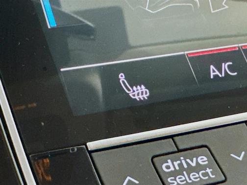 2023 Audi Q7 55 Premium Plus
