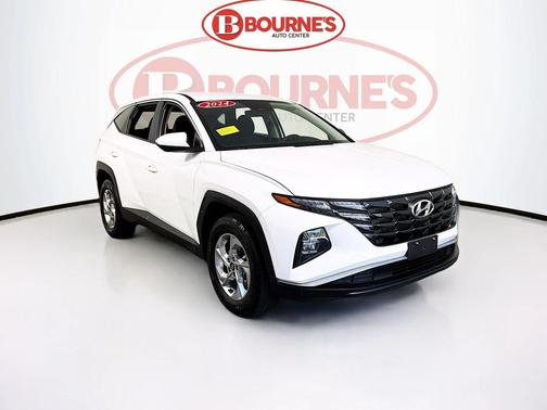 2024 Hyundai TUCSON SE
