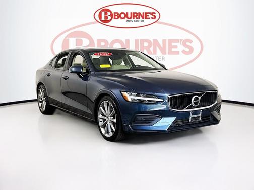 Denim Blue Metallic 2020 Volvo S60 T6 Momentum