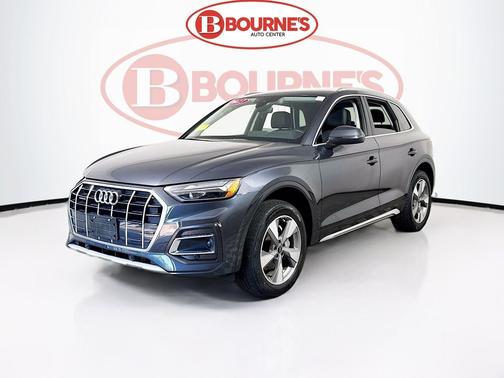 Manhattan Gray Metallic 2023 Audi Q5 40 Premium