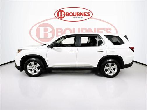 2023 Honda Pilot AWD LX
