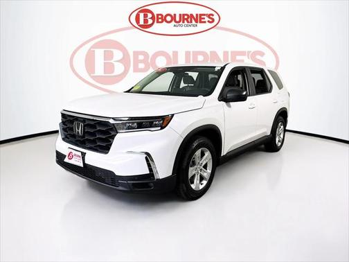 2023 Honda Pilot AWD LX