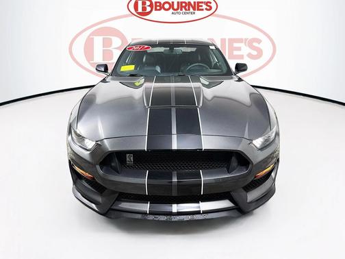 2017 Ford Shelby GT350 Base