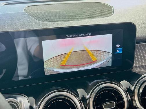 2021 Mercedes-Benz GLB 250 4MATIC