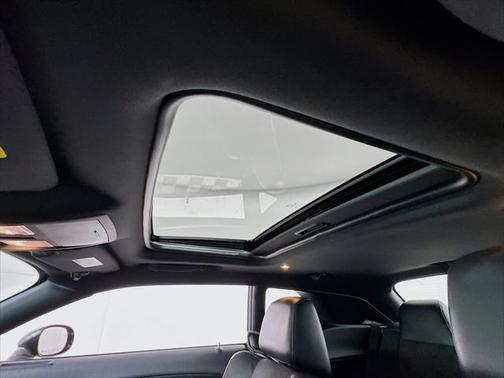2015 Dodge Challenger R/T Plus