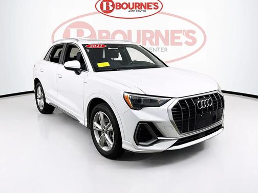 2021 Audi Q3 45 S line Premium