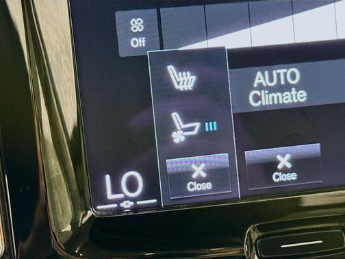 2021 Volvo XC60 T6 Inscription