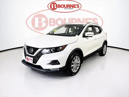 2022 Nissan Rogue Sport SV