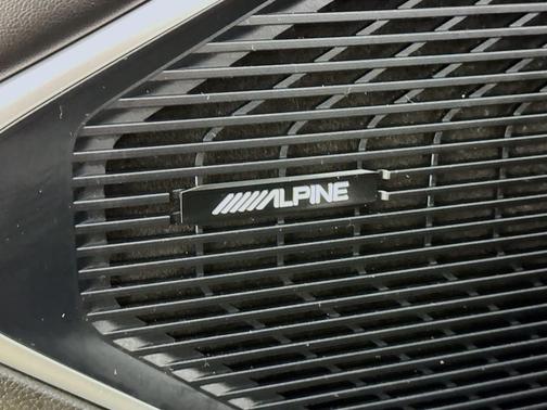 Baltic Gray Metallic Clearcoat 2022 Jeep Wagoneer Series II 4x4