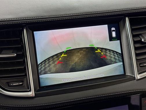 2022 INFINITI QX50 LUXE AWD