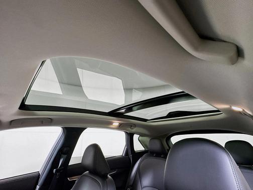 2022 INFINITI QX50 LUXE AWD