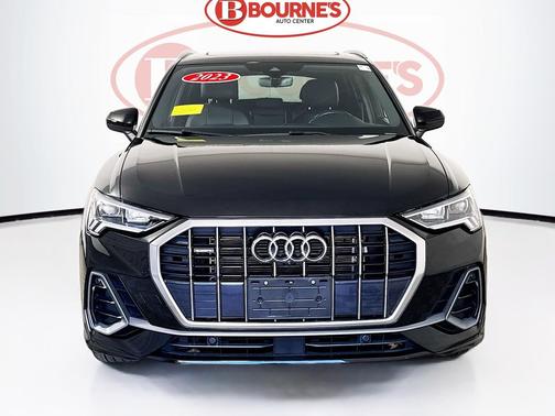 Mythos Black Metallic 2023 Audi Q3 45 S line Premium Plus