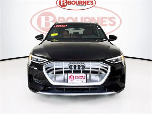 2022 Audi e-tron Premium
