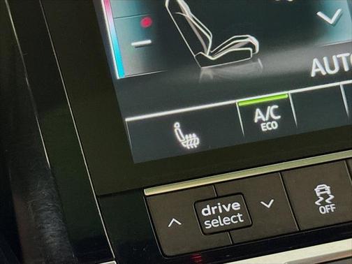 2022 Audi e-tron Premium