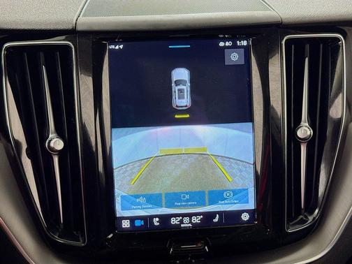 2023 Volvo XC60 B5 Core