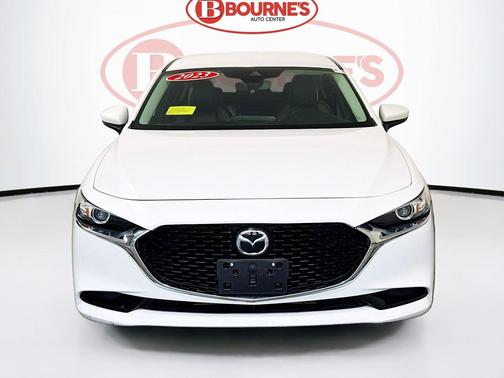 Snowflake White Pearl Mica 2019 Mazda Mazda3 FWD w/Preferred Package