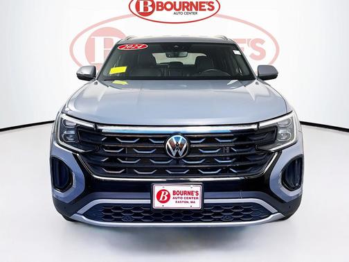 2024 Volkswagen Atlas Cross Sport 2.0T SE w/Technology 4MOTION