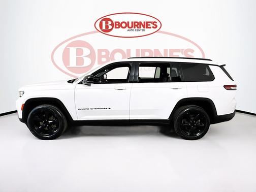 Bright White Clearcoat 2022 Jeep Grand Cherokee L Altitude