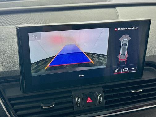 2023 Audi Q5 45 S line Premium