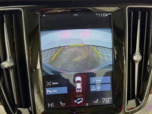 2020 Volvo S60 T6 Momentum