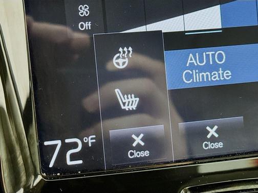 2020 Volvo XC60 T6 Momentum