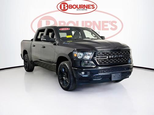 Diamond Black Crystal Pearlcoat 2023 RAM 1500 Big Horn/Lone Star