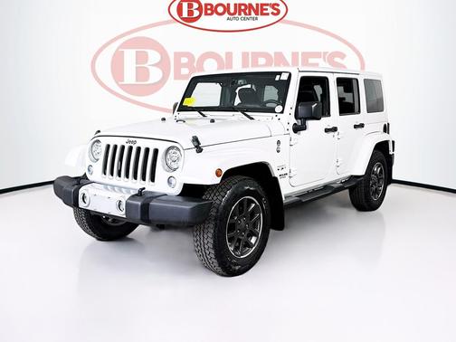 Bright White Clearcoat 2017 Jeep Wrangler Unlimited Sahara