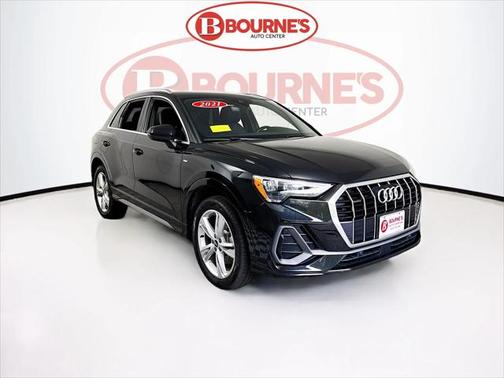 2021 Audi Q3 45 S line Premium