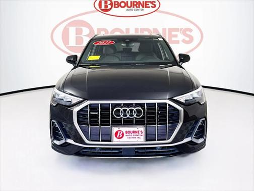 2021 Audi Q3 45 S line Premium