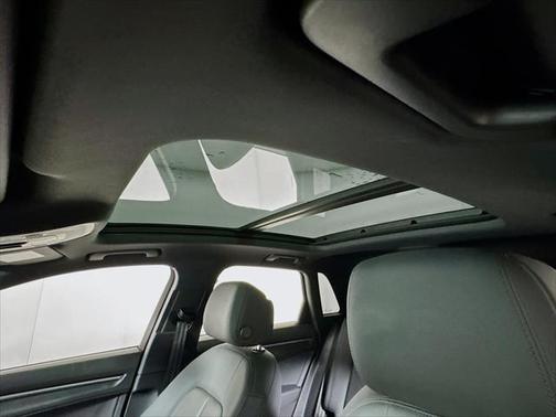 2021 Audi Q3 45 S line Premium