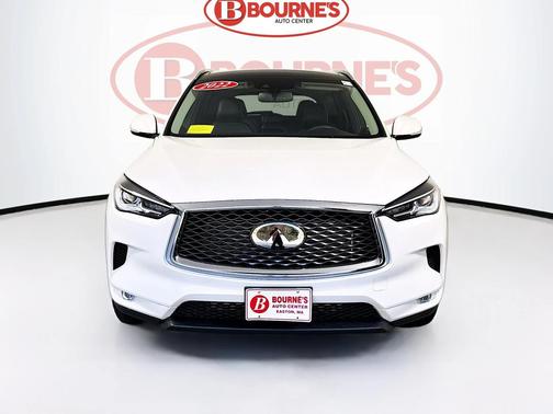 2022 INFINITI QX50 LUXE AWD
