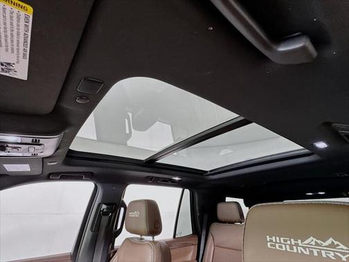 2021 Chevrolet Tahoe 4WD High Country