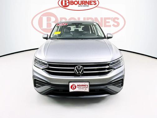 2024 Volkswagen Tiguan 2.0T SE 4MOTION