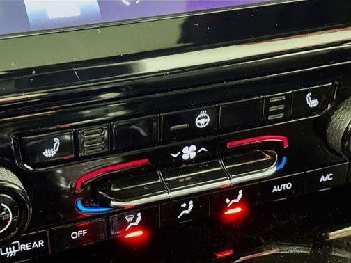 2022 Jeep Grand Cherokee Altitude