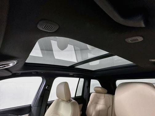 Bright White Clearcoat 2023 Jeep Grand Cherokee 4xe Base