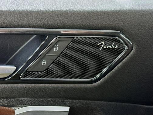 2024 Volkswagen Tiguan 2.0T SEL R-Line 4MOTION