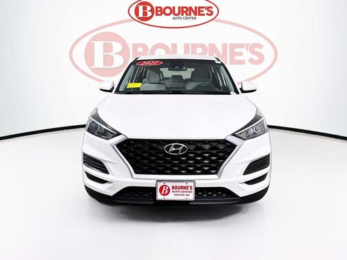 White Cream 2021 Hyundai TUCSON SE